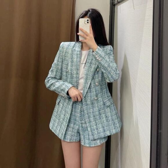NWTβZARA 2 PCS SET BLAZER AND SHORTS TWEED Chanel Style - Picture 2 of 16